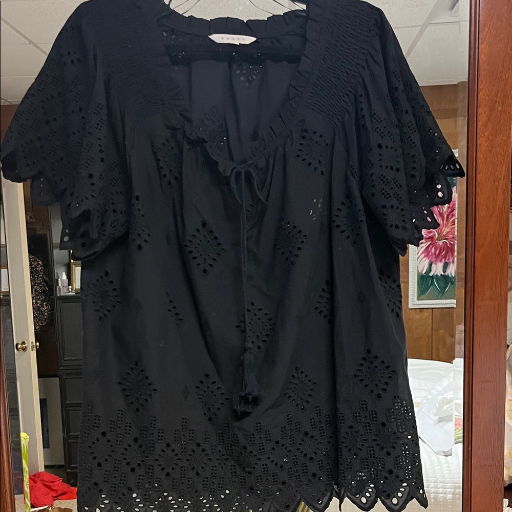 Adiva Black Eyelet Women's Top